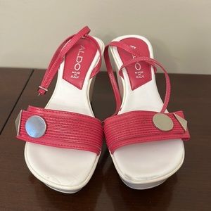 Aldo Sandals